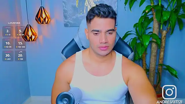 Snapshot of AndresR3 chatting on 19, 9, 2025 AndresR3 online show from 19, 9, 2025