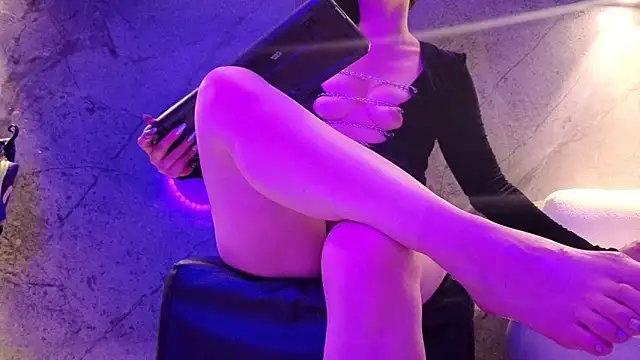 Anxelica Macondo  online show from 8, 2, 2026