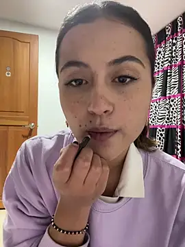 Ana  Pink online show from 9, 5, 2026
