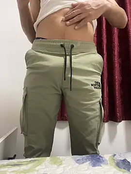 Snapshot of Anassal123 chatting on 17, 11, 2025 Anassal123 online show from 17, 11, 2025