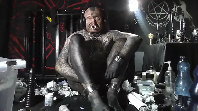 object857 online show from 14, 4, 2026