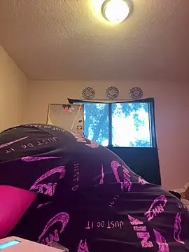 1n0nlythroat online show from 9, 2, 2026