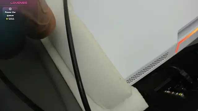 blue wxw online show from 15, 11, 2025