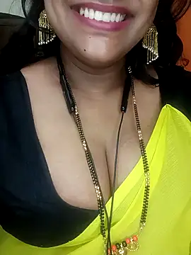 Snapshot of Chadni_kannada chatting on 28, 10, 2025 Chadni kannada online show from 28, 10, 2025