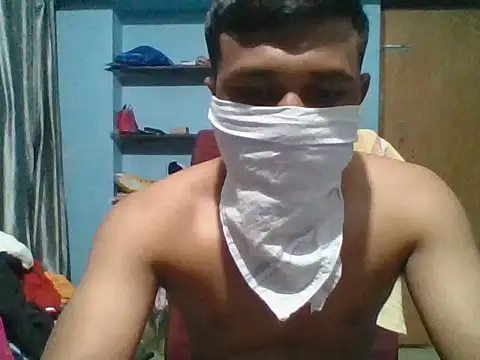 Snapshot of omkarcoll chatting on 2, 12, 2025 omkarcoll online show from 2, 12, 2025