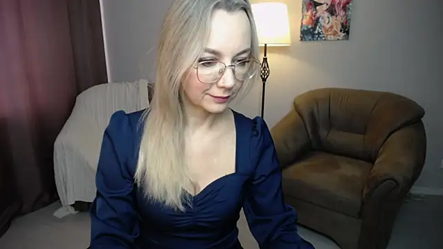 Ava Elior online show from 3, 10, 2025