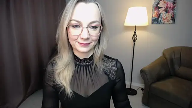 Ava Elior online show from 21, 11, 2025