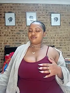 Snapshot of SativaHot96 chatting on 8, 7, 2026 SativaHot96 online show from 8, 7, 2026