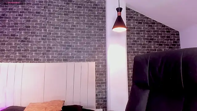 connorsmiith online show from 25, 3, 2026