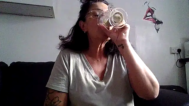 RubyyRosee online show from 8, 7, 2026