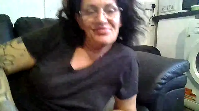 RubyyRosee online show from 10, 7, 2026