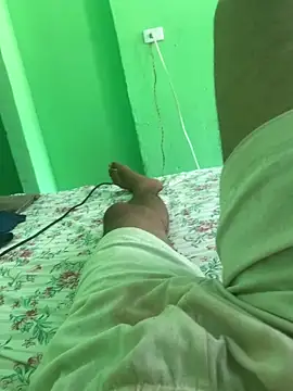 jhinsilva23 online show from 2, 11, 2025