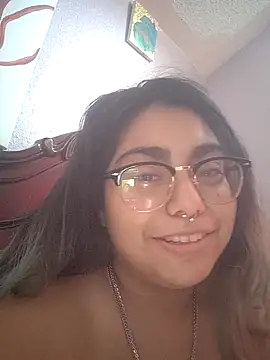 Snapshot of Lovelyrainn chatting on 18, 11, 2025 Lovelyrainn online show from 18, 11, 2025