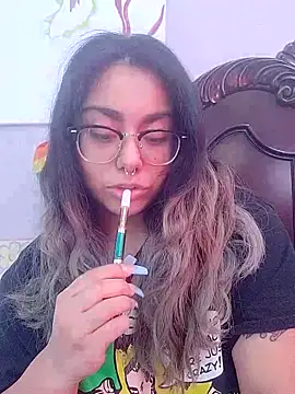 Snapshot of Lovelyrainn chatting on 30, 11, 2025 Lovelyrainn online show from 30, 11, 2025