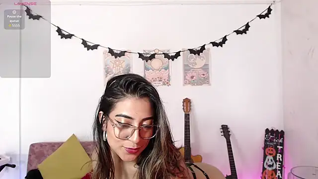 Snapshot of Susanahendrix chatting on 27, 10, 2025 Susanahendrix online show from 27, 10, 2025