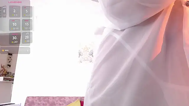 Snapshot of Susanahendrix chatting on 14, 12, 2025 Susanahendrix online show from 14, 12, 2025