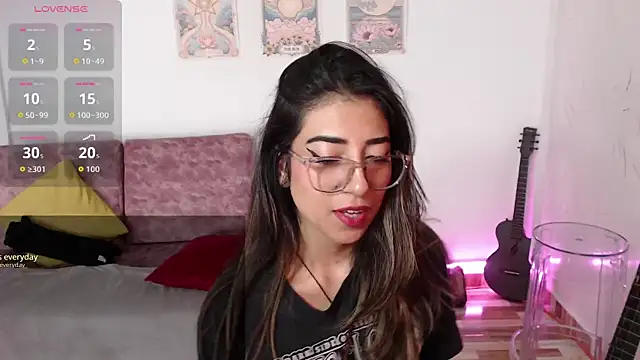 Snapshot of Susanahendrix chatting on 12, 1, 2026 Susanahendrix online show from 12, 1, 2026