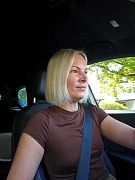 Sunny-Sin online show from 28, 9, 2025