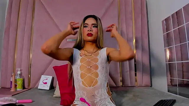 Snapshot of jazmin_waked chatting on 5, 10, 2025 jazmin waked online show from 5, 10, 2025