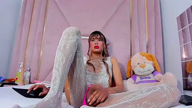 Snapshot of jazmin_waked chatting on 18, 10, 2025 jazmin waked online show from 18, 10, 2025