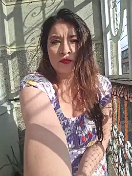 Lady Sofhia online show from 11, 11, 2025