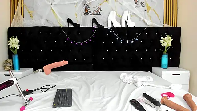 Snapshot of Lisa_sweetas chatting on 7, 10, 2025 Lisa sweetas online show from 7, 10, 2025