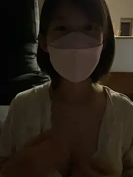 Snapshot of usako_2025 chatting on 30, 10, 2025 usako 2025 online show from 30, 10, 2025