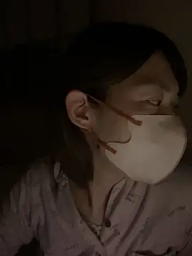 Snapshot of usako_2025 chatting on 27, 11, 2025 usako 2025 online show from 27, 11, 2025