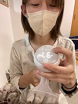 Snapshot of usako_2025 chatting on 5, 12, 2025 usako 2025 online show from 5, 12, 2025