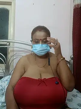 Snapshot of Barna_Love chatting on 13, 6, 2026 Barna Love online show from 13, 6, 2026