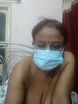 Snapshot of Barna_Love chatting on 15, 6, 2026 Barna Love online show from 15, 6, 2026