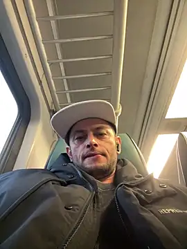 Carlosmauricio123 online show from 8, 3, 2026