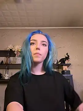 Snapshot of lis_silver chatting on 5, 4, 2026 lis silver online show from 5, 4, 2026