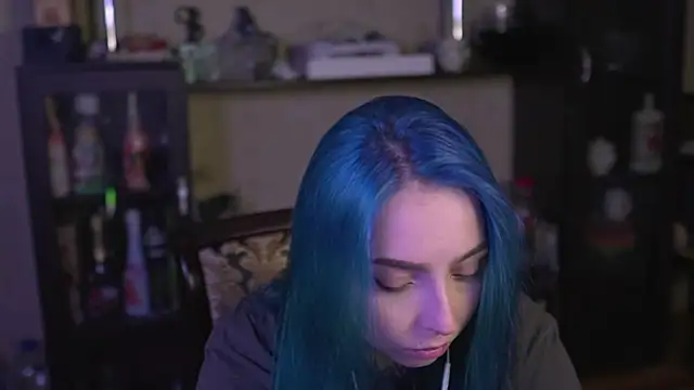 Snapshot of lis_silver chatting on 6, 4, 2026 lis silver online show from 6, 4, 2026