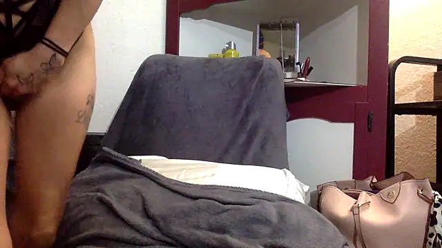 Snapshot of Bubbliciouss chatting on 16, 10, 2025 Bubbliciouss online show from 16, 10, 2025