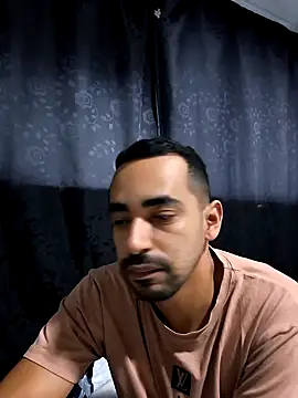 stivenlujan69 online show from 19, 12, 2025