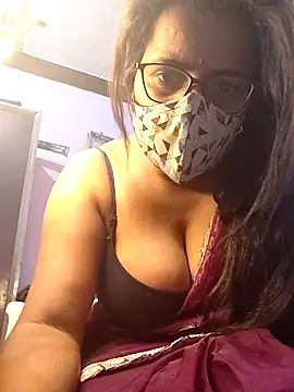 Snapshot of sexy_aaru chatting on 23, 9, 2025 sexy aaru online show from 23, 9, 2025