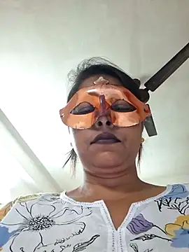 Snapshot of SIMIHOT chatting on 5, 12, 2025 SIMIHOT online show from 5, 12, 2025