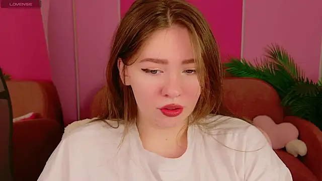 Moon  Bunny online show from 1, 4, 2026