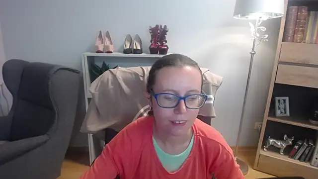 sweetxLizzy online show from 22, 9, 2025