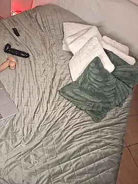 milfevapeccato online show from 10, 9, 2025