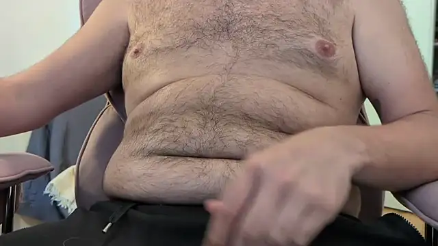 Snapshot of Jonpol74_ chatting on 4, 5, 2026 Jonpol74 online show from 4, 5, 2026