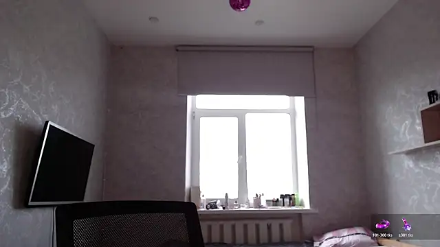 Snapshot of Kseni_a chatting on 3, 6, 2026 Kseni a online show from 3, 6, 2026