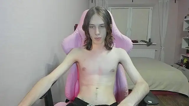 Snapshot of eleganc3 chatting on 22, 11, 2025 eleganc3 online show from 22, 11, 2025