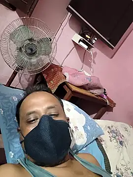 Snapshot of snighdha chatting on 10, 10, 2025 snighdha online show from 10, 10, 2025