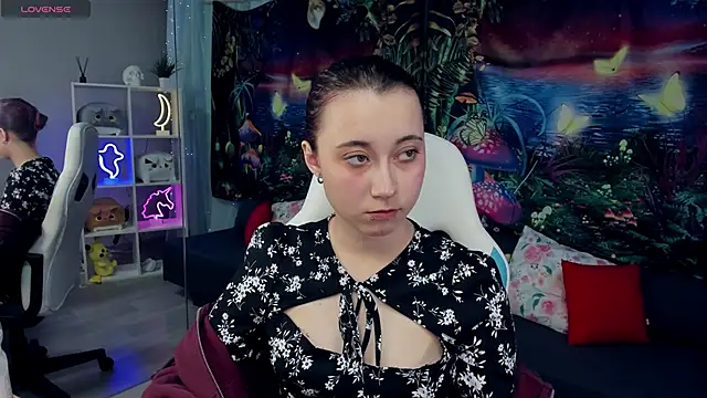 ClaraParks online show from 2, 12, 2025