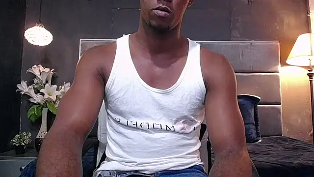 Snapshot of blackbignude chatting on 18, 10, 2025 blackbignude online show from 18, 10, 2025