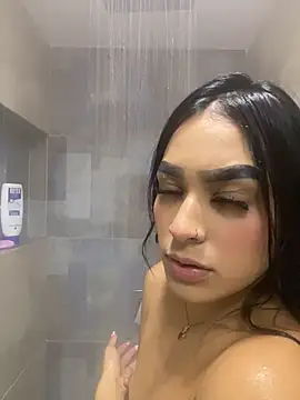 Snapshot of Dakota-Mitchell chatting on 13, 12, 2025 Dakota-Mitchell online show from 13, 12, 2025