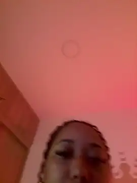 Snapshot of _Zahara_ chatting on 27, 5, 2026 Zahara online show from 27, 5, 2026