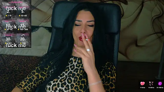 NaomiScarlet online show from 27, 11, 2025